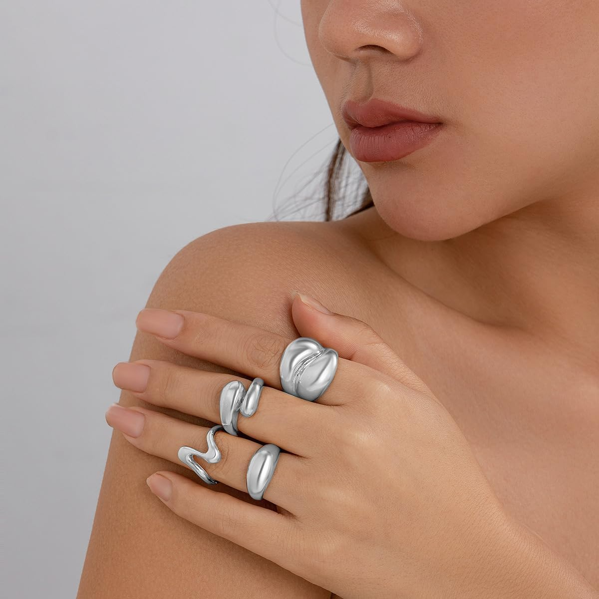Trending Silver-Plated Stackable Finger Rings - Set of 4