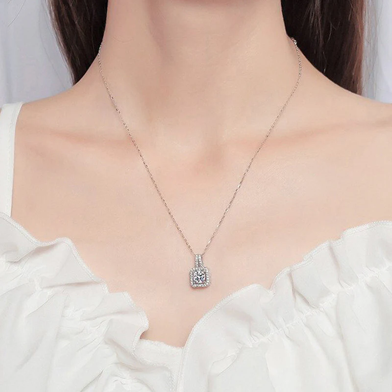 Crystal Solitaire Pendant Necklace – Silver-Plated Jewelry for Women